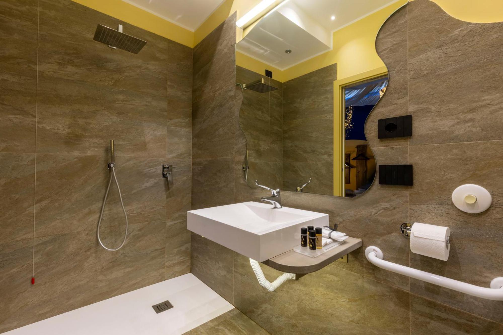 Suite Dreams Montecatini Bagian luar foto